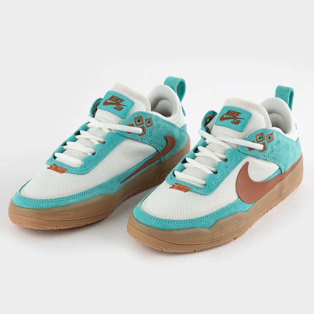 NIKE SB | One Day skateboarding sneakers/shoes Green Frost/Dark Russet (…